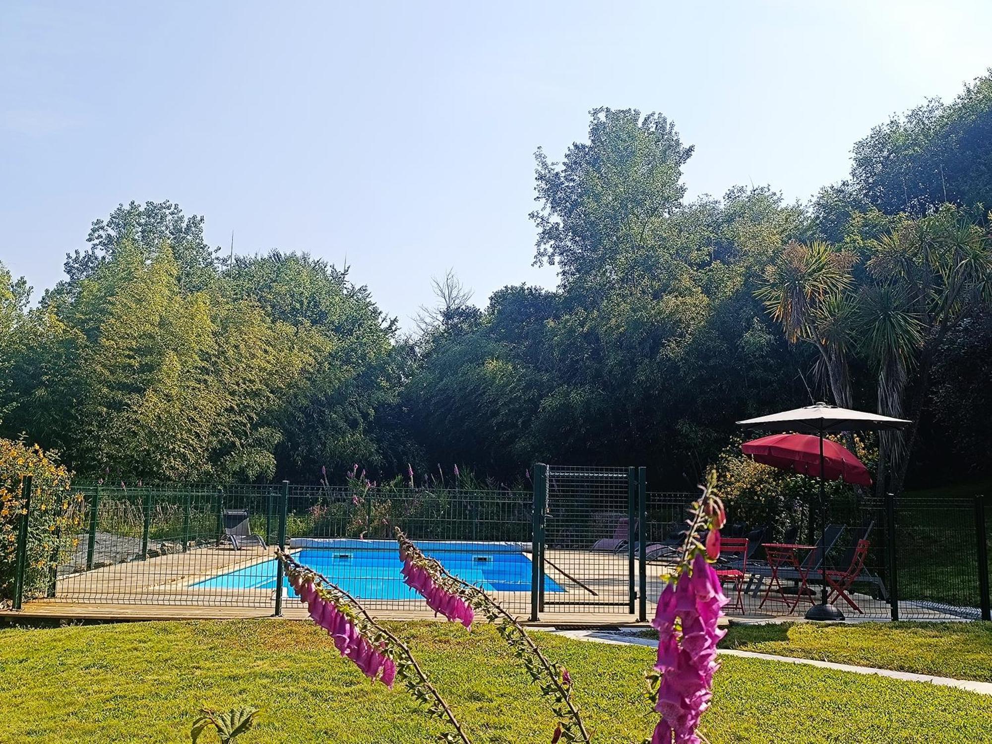 Gite Du Nouveau Monde Langoelan Bagian luar foto